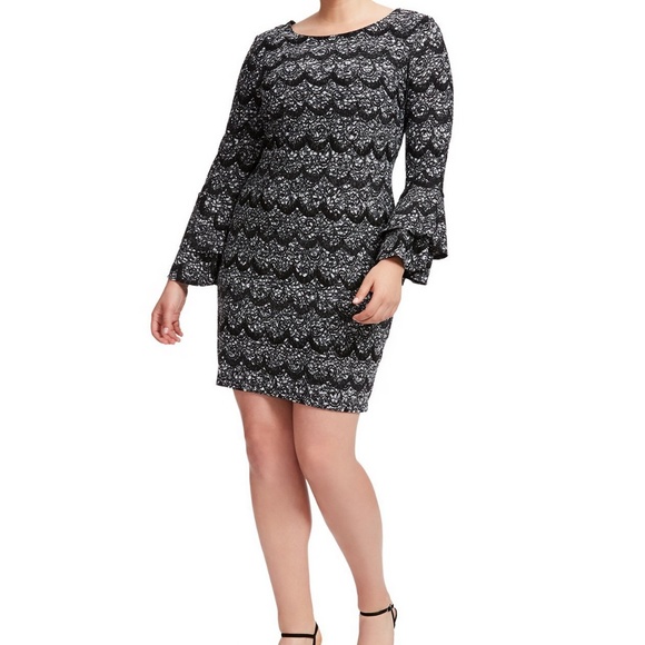 ❗5 For $2️⃣5️⃣ Bundle Sale❗️ Long Sleeve Dress ~ Scallop Pattern ~ Black & Gray - Picture 2 of 3